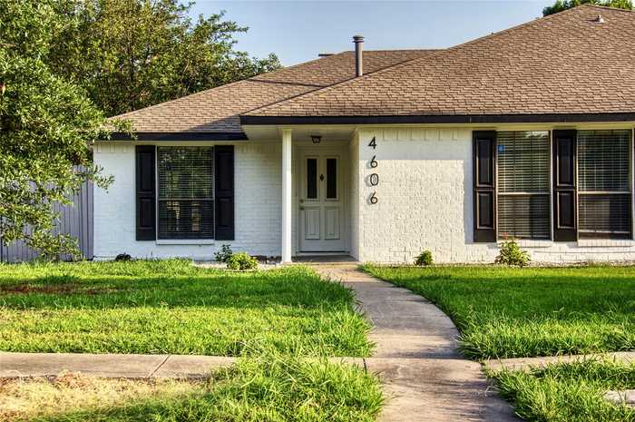 photo 2: 4606 Elderberry Drive, Garland TX 75043