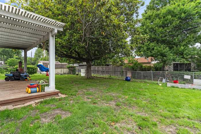 photo 26: 1509 Bardfield Avenue, Garland TX 75041