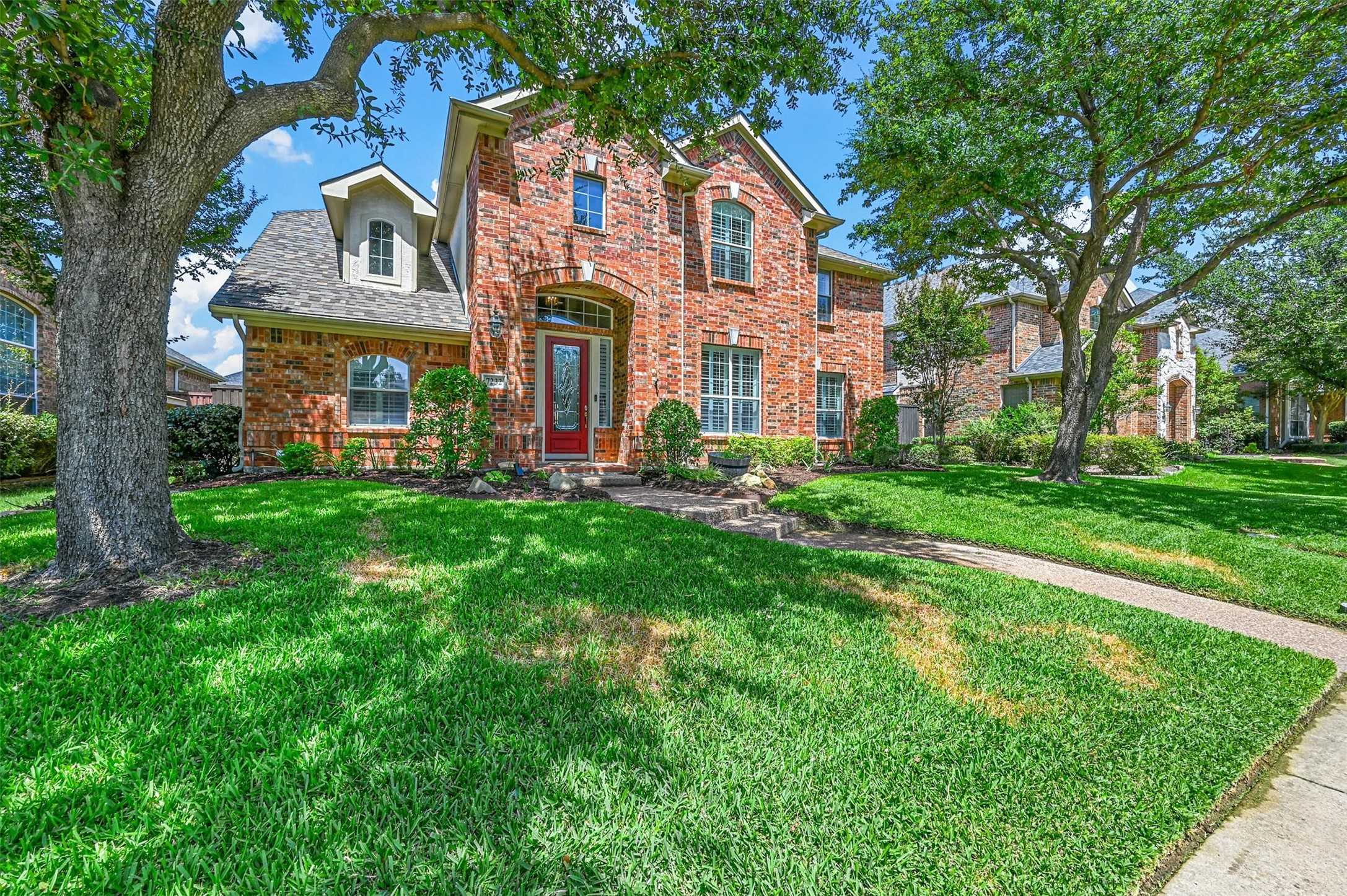 photo 3: 7232 Sugar Maple Drive, Irving TX 75063