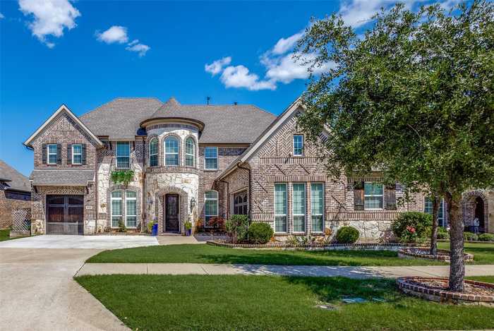 photo 1: 4229 Chantilly Lane, Frisco TX 75036