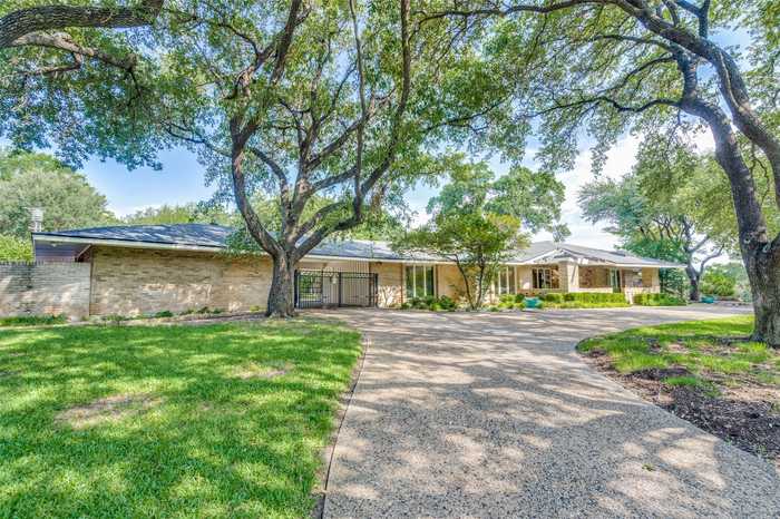 photo 1: 6255 Preston Creek Drive, Dallas TX 75240