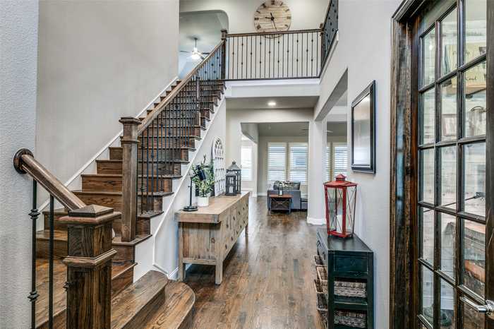 photo 2: 1047 Jennala Drive, Frisco TX 75036