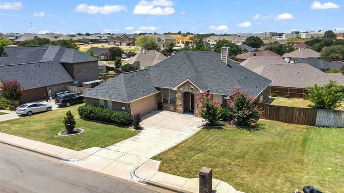 photo 2: 2318 Trace Ridge Drive, Weatherford TX 76087