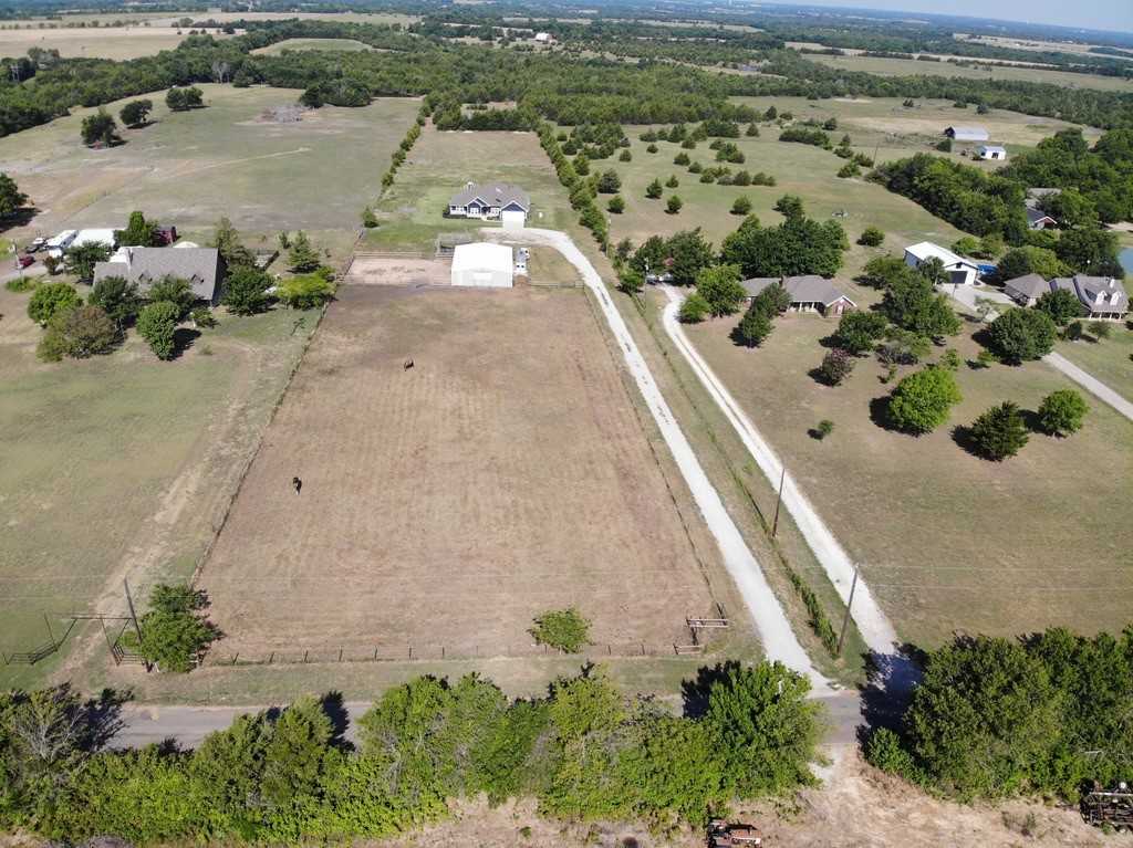 photo 3: 895 County Road 2909, Dodd City TX 75438