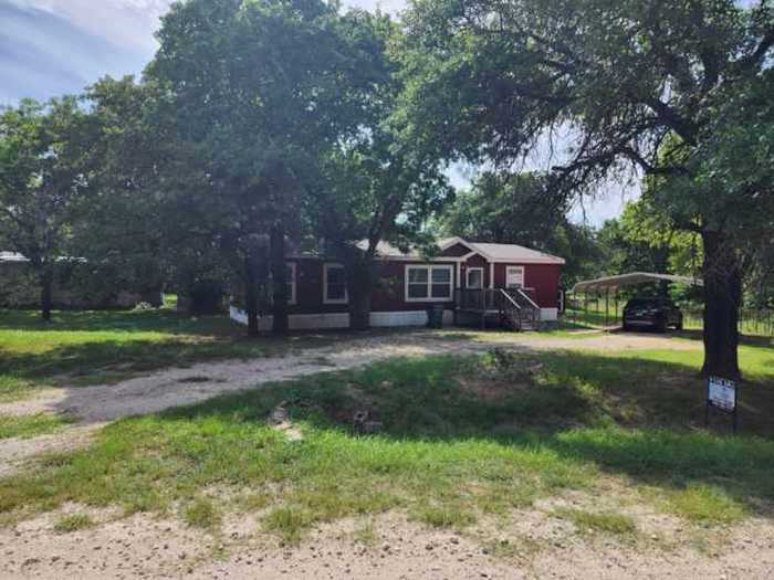 photo 1: 123 Lakeview Drive, Nocona TX 76255