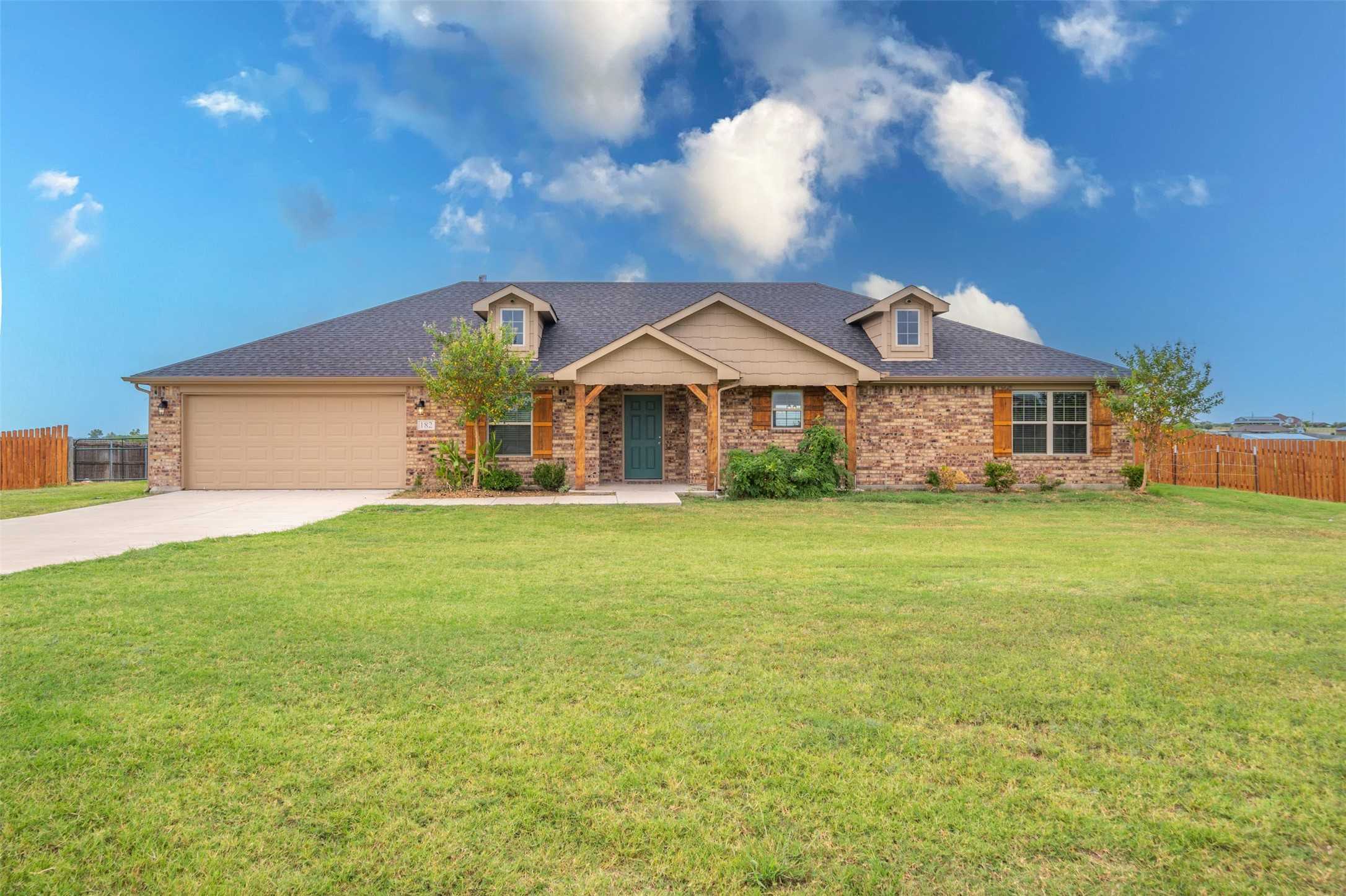 photo 1: 182 Live Oak Lane, Decatur TX 76234