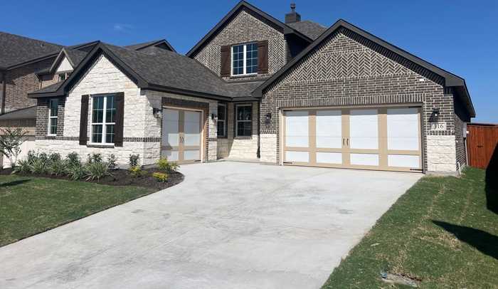 photo 1: 316 Honey Brook Lane, Aledo TX 76008