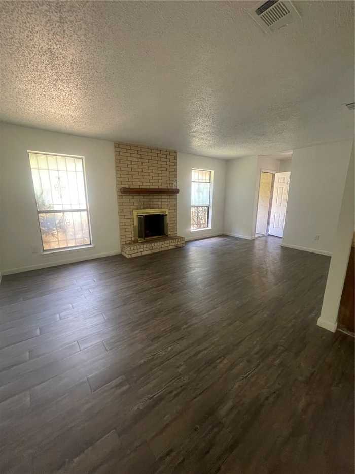 photo 12: 9420 Briggs Street, Dallas TX 75227