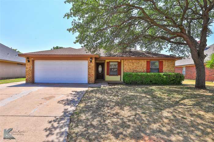 photo 1: 3133 Beacon Hill Road, Abilene TX 79601