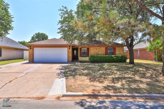 photo 2: 3133 Beacon Hill Road, Abilene TX 79601