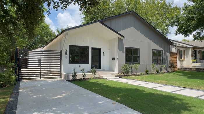 photo 2: 3871 Davila Drive, Dallas TX 75220