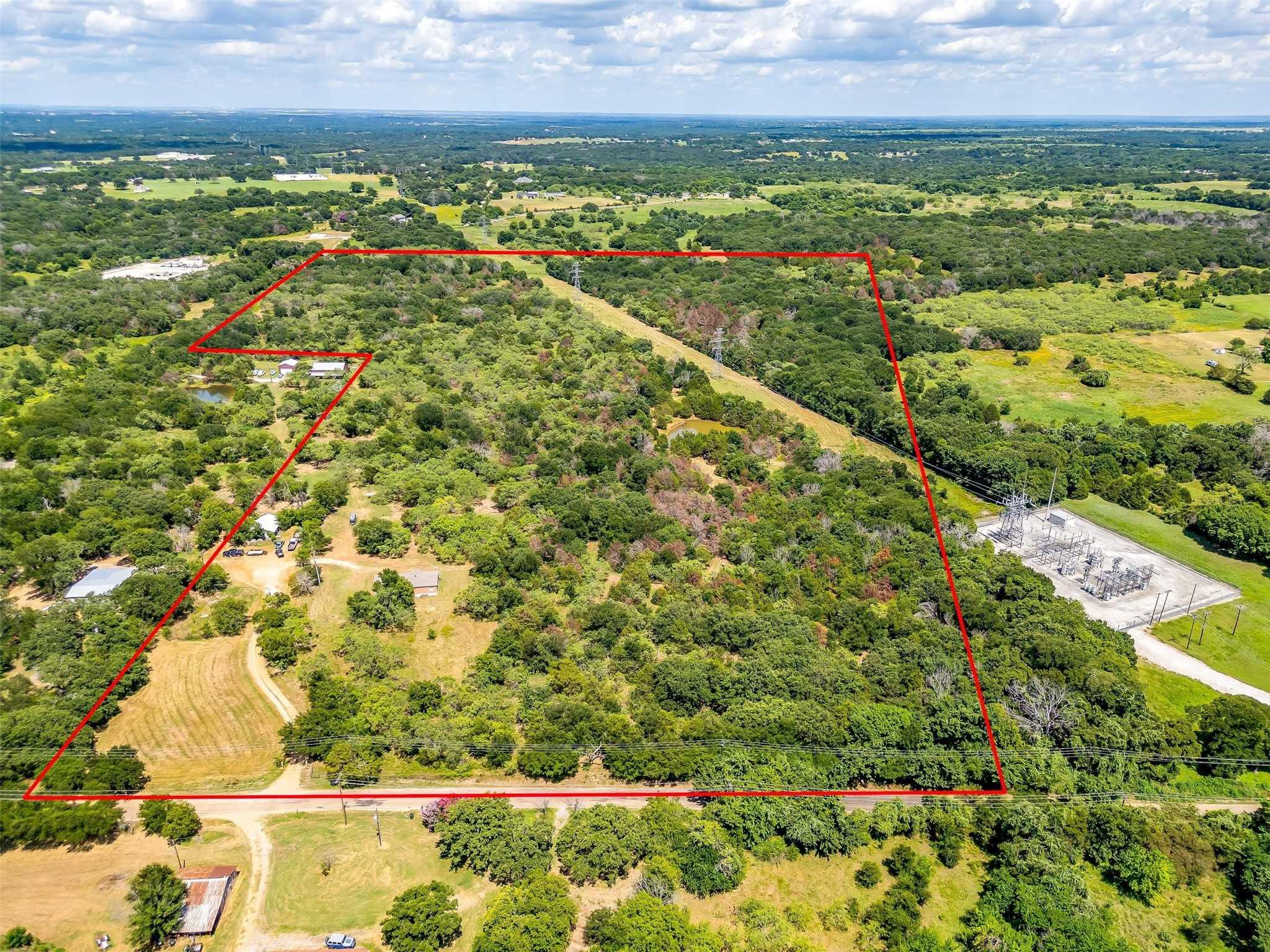 photo 2: 833 County Road 426, Cleburne TX 76031