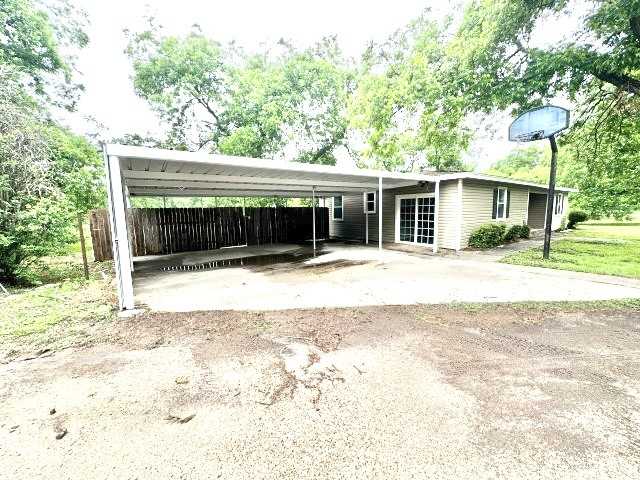 photo 3: 729 Cherry Heights, Clyde TX 79510