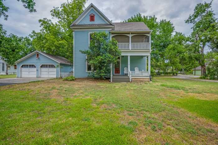 photo 1: 322 E Main Street, Pilot Point TX 76258