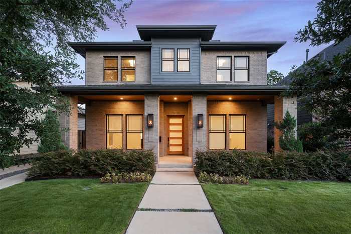 photo 1: 5610 Goodwin Avenue, Dallas TX 75206