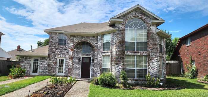 photo 1: 716 Violet Court, Mesquite TX 75150