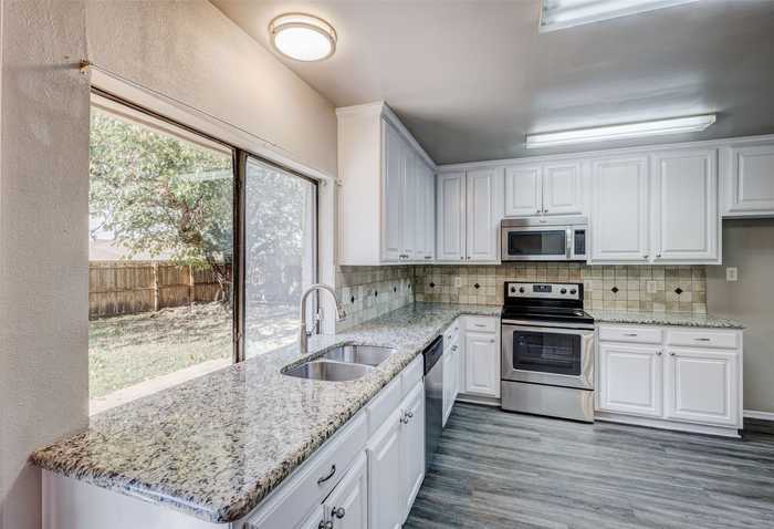 photo 1: 213 Long Shadow Lane, Mesquite TX 75149