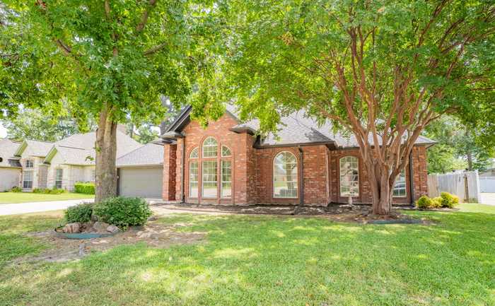 photo 1: 302 Kelli Circle, Sulphur Springs TX 75482