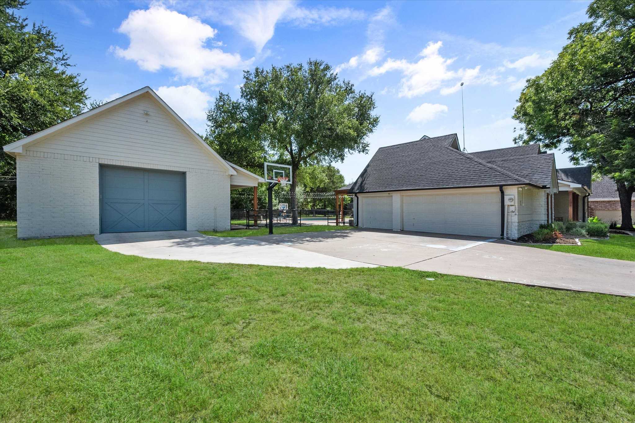 photo 3: 115 Branch Hollow Lane, Aledo TX 76008