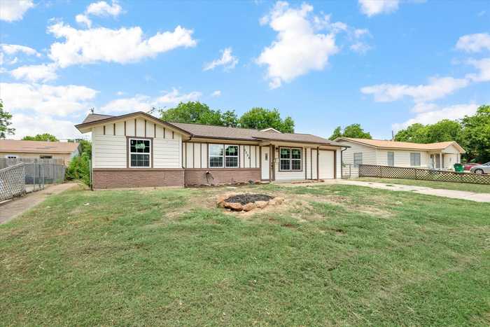 photo 1: 5204 Madella Street, Haltom City TX 76117