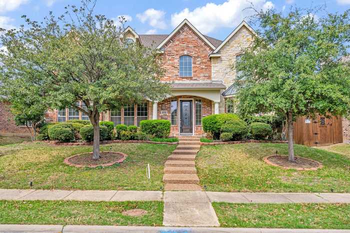 photo 2: 1513 Van Winkle Drive, Carrollton TX 75007