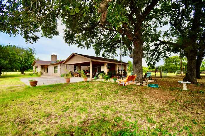 photo 1: 324 County Road 317, Comanche TX 76442