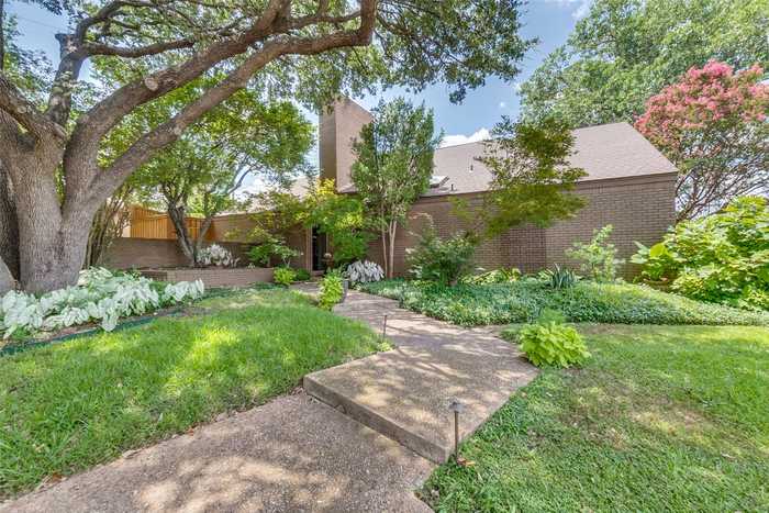 photo 1: 9418 Hilldale Drive, Dallas TX 75231