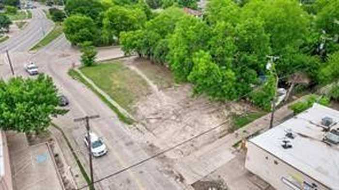 photo 6: 4951 East Side Avenue, Dallas TX 75214