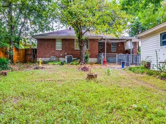 photo 25: 7218 Ravehill Lane, Dallas TX 75227