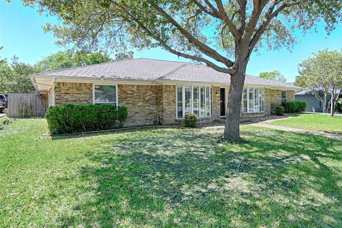 photo 1: 2702 S Surrey Drive, Carrollton TX 75006