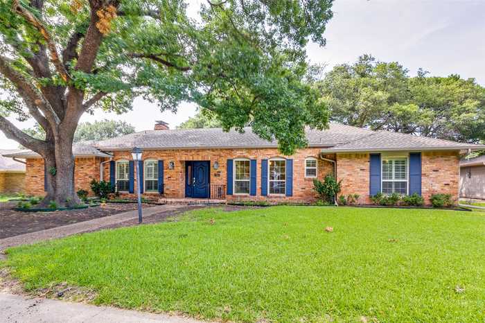 photo 1: 7957 Roundrock Road, Dallas TX 75248