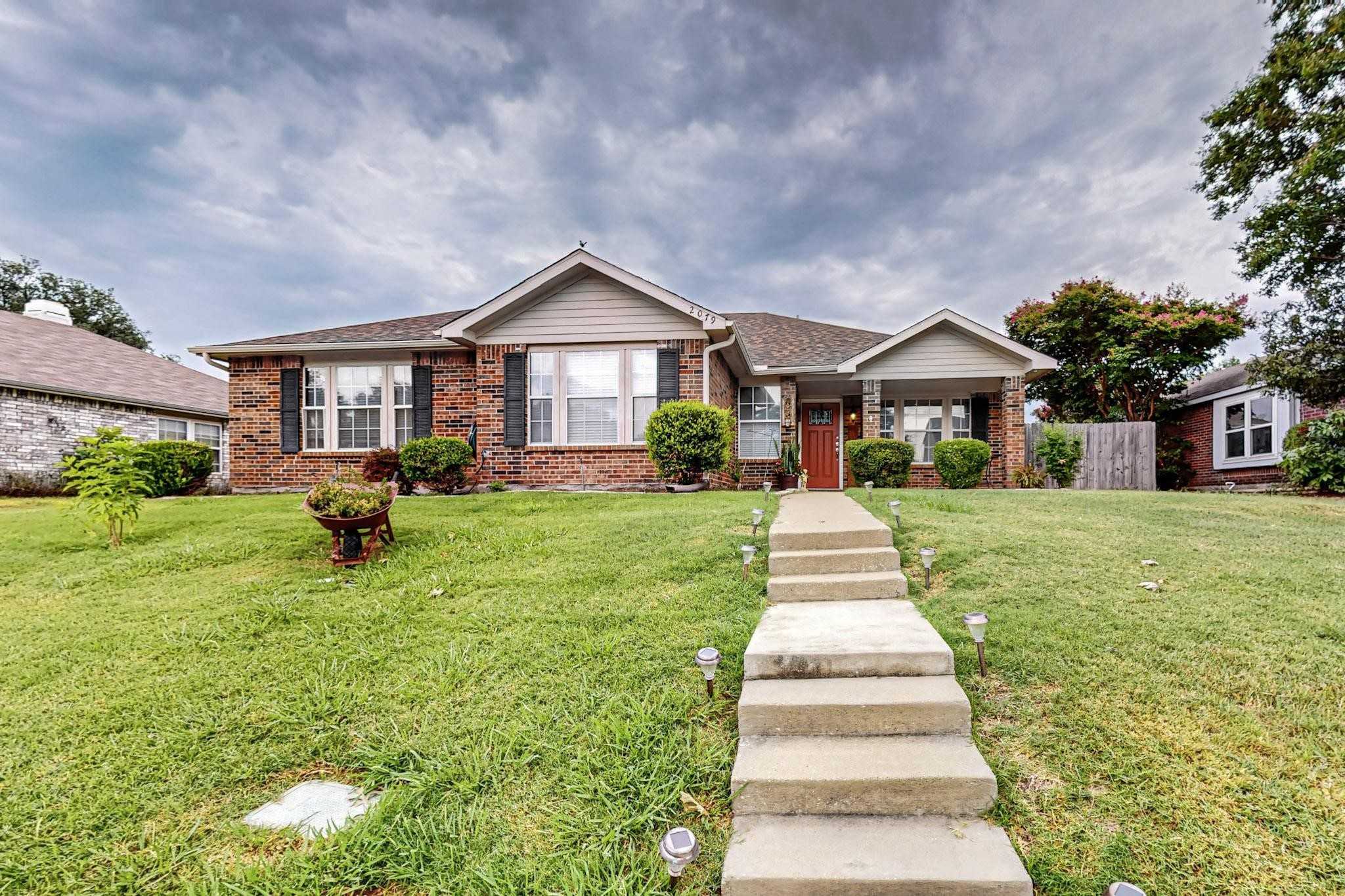 photo 1: 2079 Briarcliff Road, Lewisville TX 75067