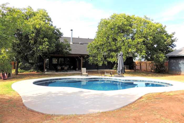 photo 1: 214 Country Place South, Abilene TX 79606