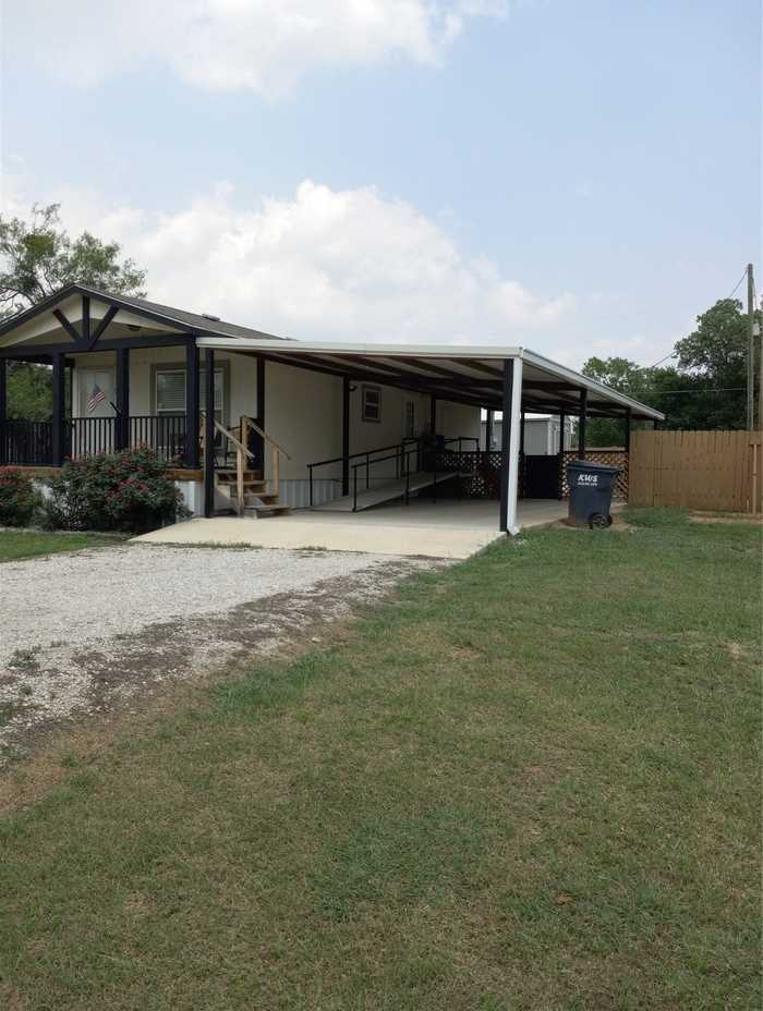 photo 2: 207 Travis Street, Ranger TX 76470