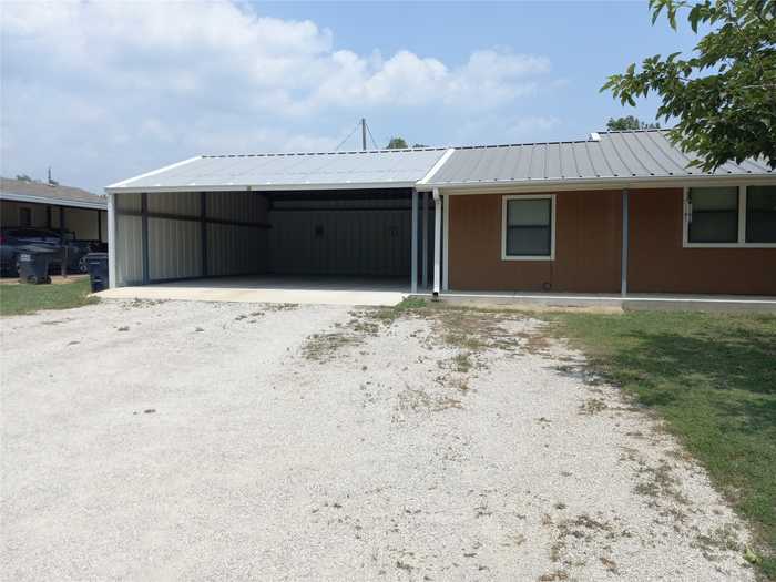 photo 2: 109 Travis Street, Ranger TX 76470