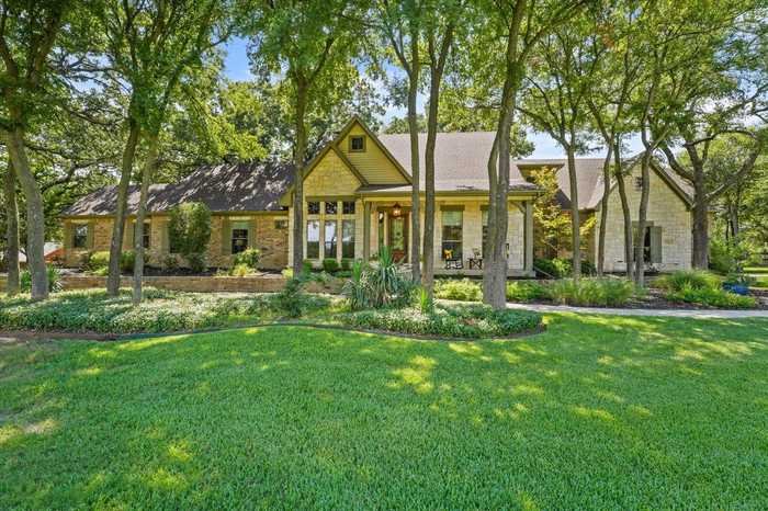 photo 1: 1509 Lakeview Boulevard, Denton TX 76208