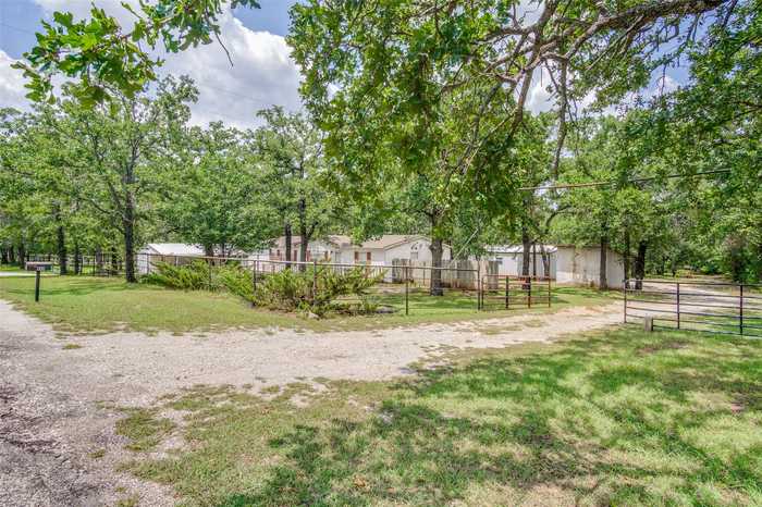 photo 2: 600 Scott Road, Weatherford TX 76088