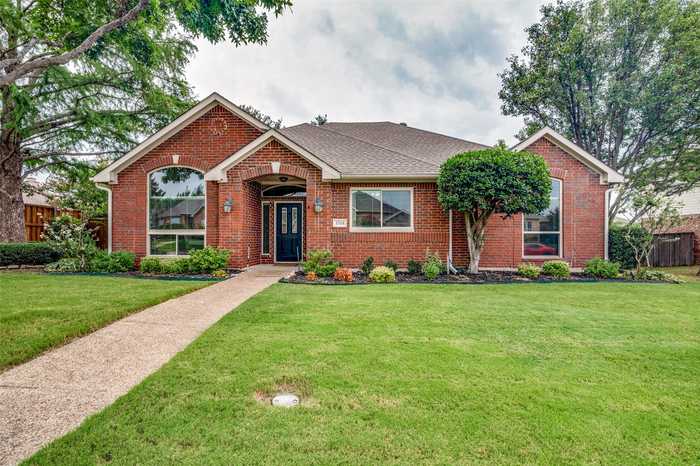 photo 2: 2708 Running Duke Drive, Carrollton TX 75006