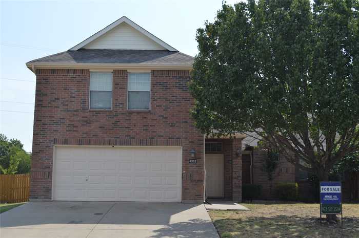 photo 1: 4332 San Marcus Drive, Mesquite TX 75150