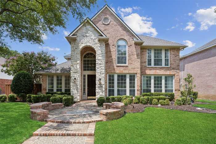 photo 1: 8505 Bradford Drive, Plano TX 75025