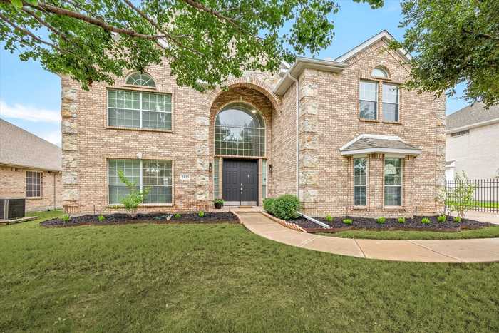 photo 1: 2855 Gillespie Lane, Grand Prairie TX 75052