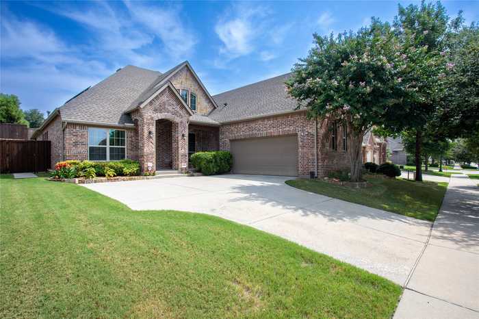 photo 2: 10156 Soledad Road, Frisco TX 75035