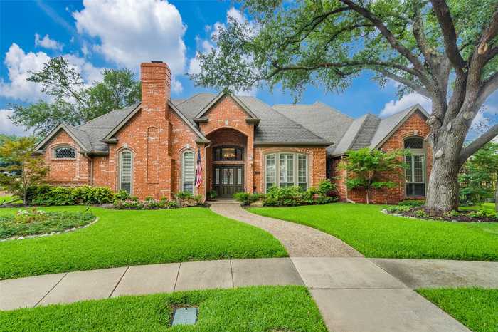 photo 1: 5900 Genoa Court, Plano TX 75093