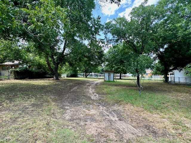 photo 1: 717 Cherry Heights, Clyde TX 79510