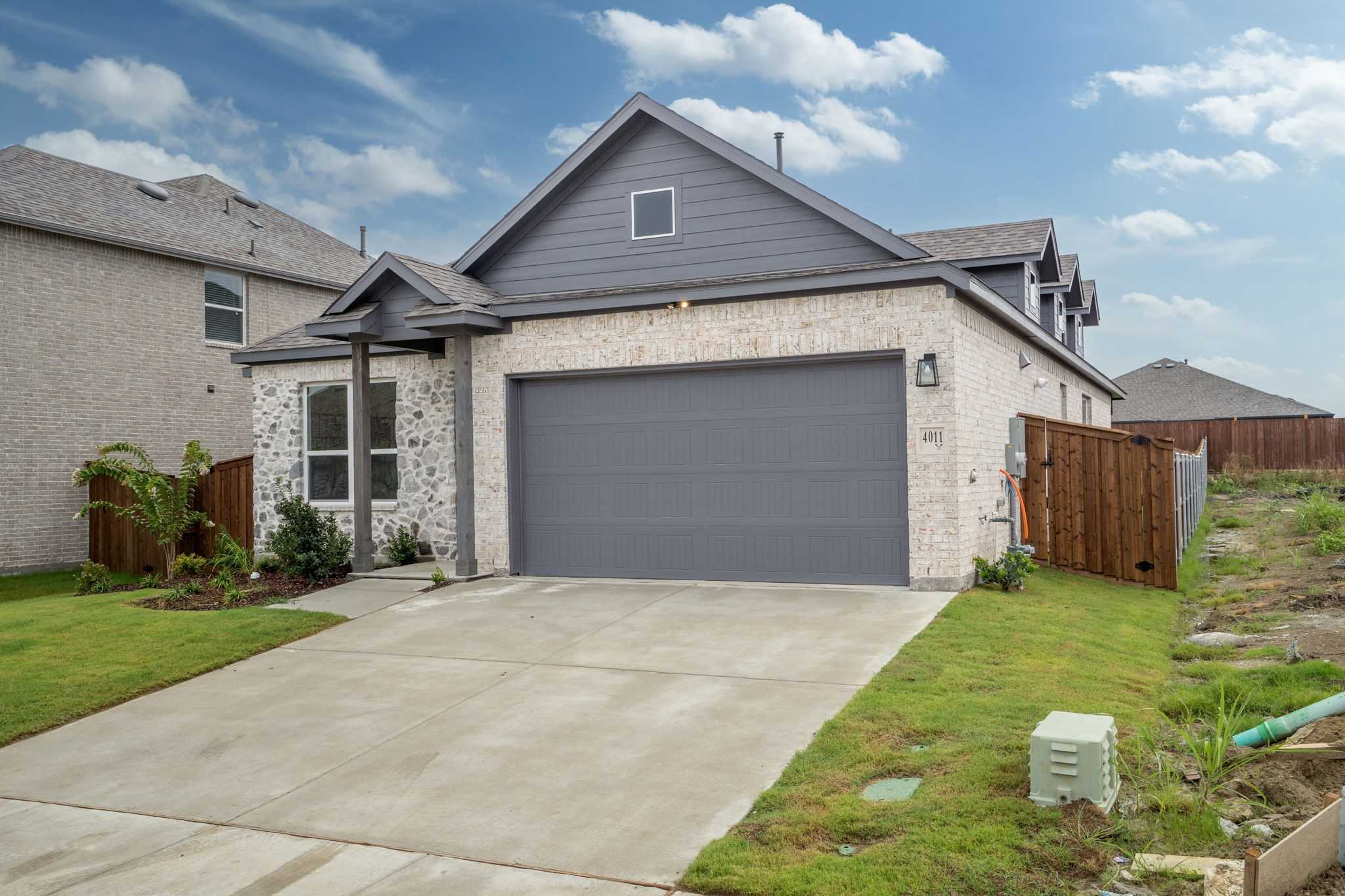 photo 3: 4011 Grotto Drive, Royse City TX 75189