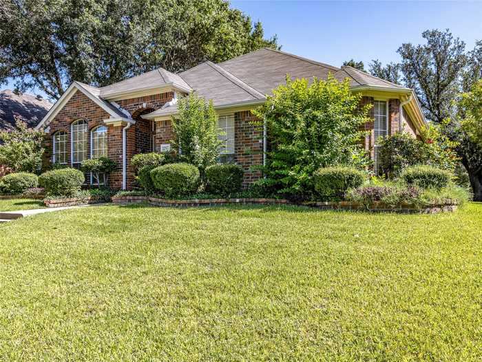 photo 1: 3217 Timber Brook Drive, Plano TX 75074