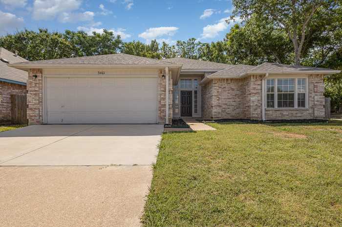 photo 1: 3401 Galaway Bay Drive, Grand Prairie TX 75052