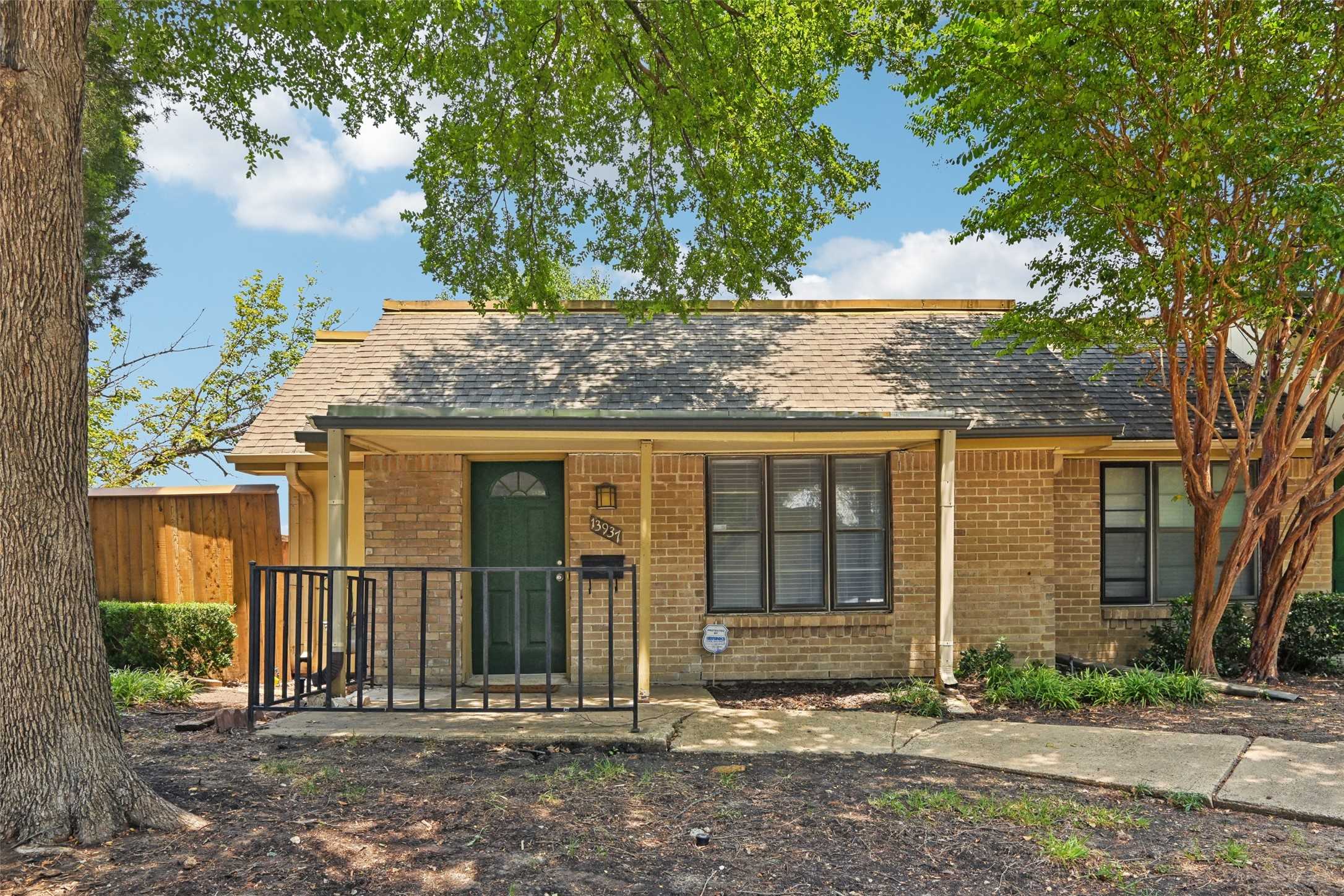 photo 1: 13937 Brookgreen Drive, Dallas TX 75240