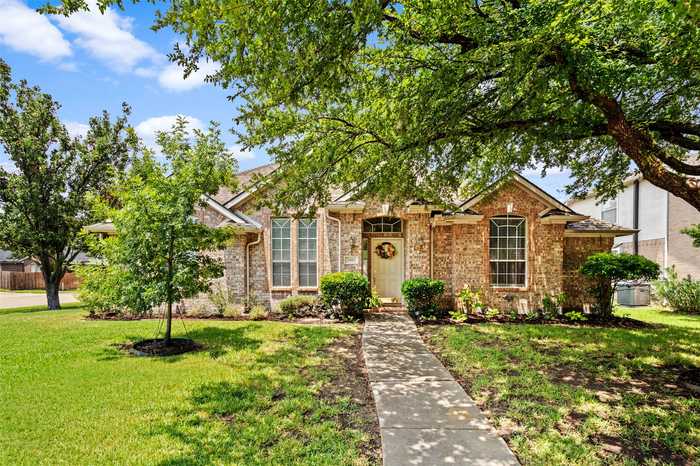 photo 1: 2801 Country Glen Lane, Keller TX 76248