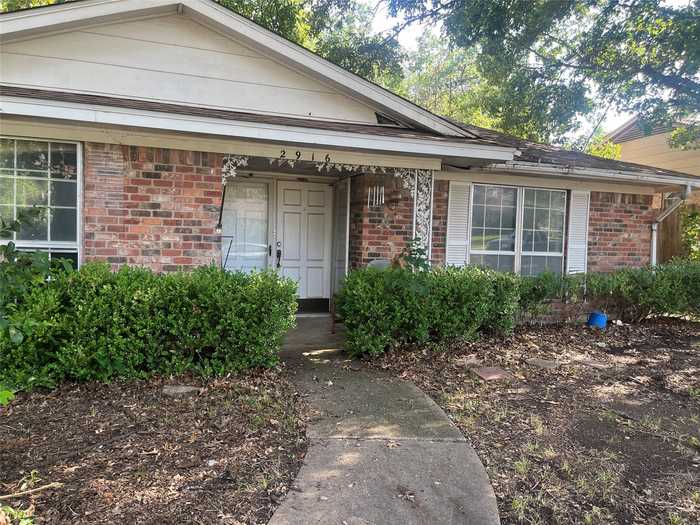 photo 2: 2916 Bluefield Road, Mesquite TX 75149